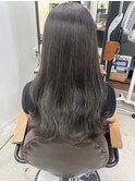 赤み0艶々グレージュ