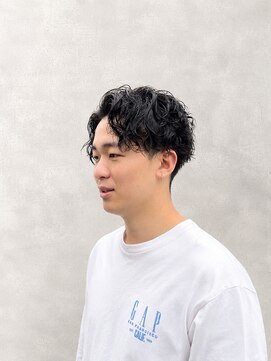 メンズサロン ルレイル(Men’s salon REIR) 波巻き×ニュアンスパーマで作る大人センターパート
