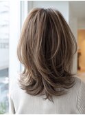 ミディアムレイヤー×白髪ぼかしカラー30代40代50代60代