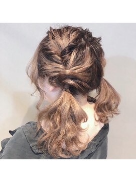 ヘアセットサロン ミント(Hair set salon MINT) ルーズツインテール