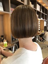 キューブ(CUBE) 【大人スタイル×ミニボブ】