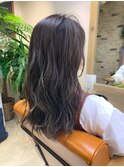 暗めカラーで魅せる透明感ヘア