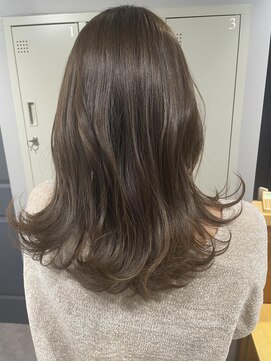 シェル 吉祥寺(shell) グレージュカラー/ボブウルフ/黒髪/ココアベージュ