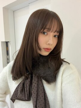 フィル 横浜(fil) ミディアムレイヤーミントベージュ_ダークアッシュチェリー