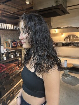 ロイジー(roijir) 【表参道 roijir】