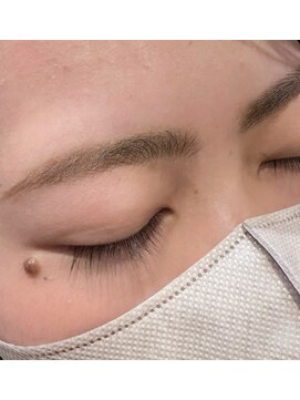 アンチェ(Anche) 美人眉