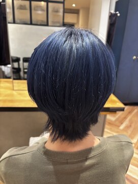 ルータス(loutus) 立体感のあるブルー系カラー☆