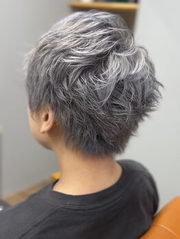 リリー(LILY)の写真/眉スタイリング付き☆ メンズカット￥4000/男性オーナーがマンツーマン！美容室が苦手なメンズも◎