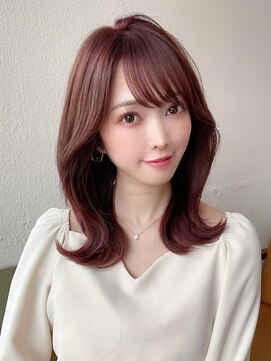 ラルユー 金山(LallYou) 内巻きワンカールで大人可愛いミディアム