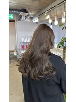 リラ バイ クオーレ(LIRA by CUORE)&nbsp;～オリーブグレージュ～