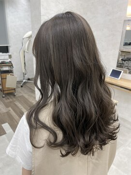 オールバイオー(Owl by oOo) ブリーチ履歴からつくるグレージュカラー