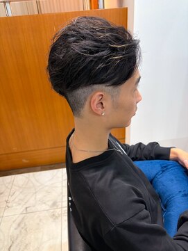 イルミ(iLUMi) iLUMi　×　メンズパーマ