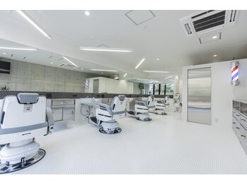 BARBER MIKI 中崎