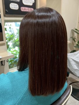 エアラ セシル ストレートボブ