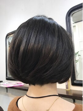 エトネ ヘアーサロン 仙台駅前(eTONe hair salon) お客様スタイル　大人ボブ