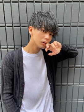 ツーダブルバイフィフス 茶屋町店(WW.. by fifth) ナチュラルマッシュ 梅田中崎町波巻きスパイラルパーマフェード