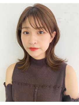 エマ ギンザ(EMMA GINZA) 大人可愛いくびれミディアム　顔まわりレイヤー