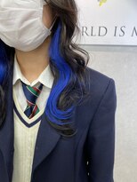 レヴェリーヘア(Reverie hair) プルエクステでインナーカラー