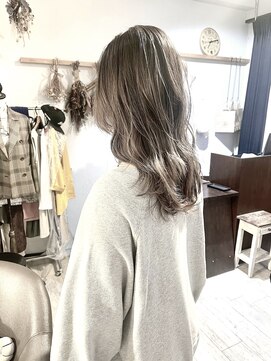 ヘアーアンドアトリエ マール(Hair&Atelier Marl) 【Marl】バレイヤージュカラー×ミルクティーベージュ