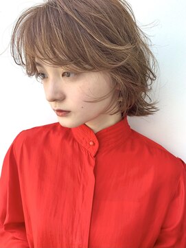 シティー(sity) 透け感ベージュ×マッシュウルフショート