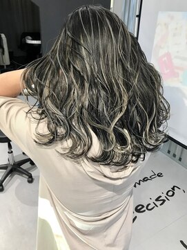 キング(K!ng) 縮毛矯正髪質改善ハイライトレイヤーカット枚方美容室エクステ