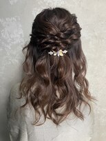 【お呼ばれヘアアレンジ】～ハーフアップ～渋谷/ヘアセット/眉毛
