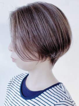 イーストハムアール(EAST HAM r) 前下がりショート/デザインカット