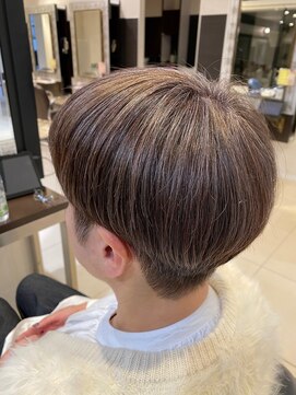 ミューズ おゆみ野店(HAIR & NAIL MUSE) レディース刈り上げマッシュ&白髪ぼかし