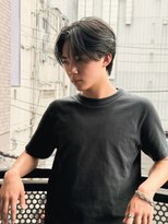 ジゼル(gisele)&nbsp;【20～30代にオススメ】スタイリングいらずセンターパート