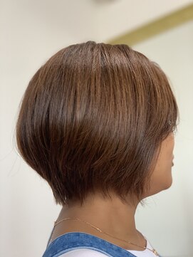 ミリ 国分寺(Mili) ショートレイヤーボブ&マットブラウンカラー