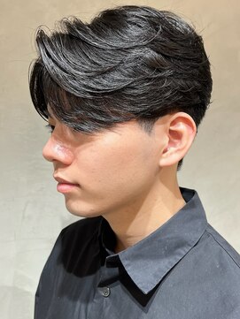 ニコ トウキョウ ヨコハマ(nico) センターパートニュアンスパーマ