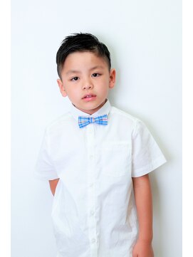 フェリチタ ひばりヶ丘(FELICITA) 子供の刈上げスタイル。