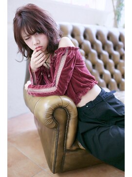 モアナサーフライダー(Moana surfrider) 伸ばしかけボブのゆるふわボブ