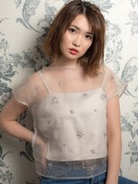 ミーティア バイ クアトロ(Meteor By QUATRO)&nbsp;【QUATRO】ラフさが魅力のブラントカット