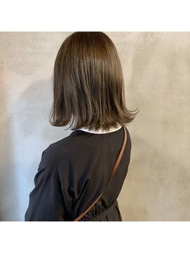 ミント(mint) 赤みの無い、暗髪グレー!