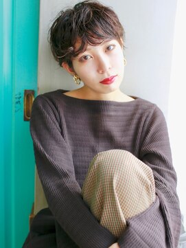 バース(BIRTH) 天神【BIRTH】コンパクトショート×ニュアンスカール 2