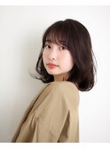 抜け感ミディアムボブ