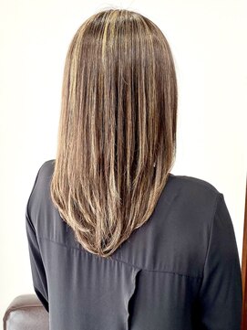 38 ミヤ(MIYA) パーマ,メッシュ,縮毛矯正をして広がりやすい髪質も艶のある髪に