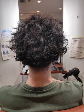 ナイーヴ NAIVE メンズパーマ