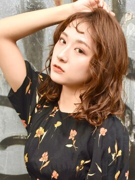 ブゾン(buZon) 【buZon ブゾン】ミディアムパーマ☆シースルーバンク