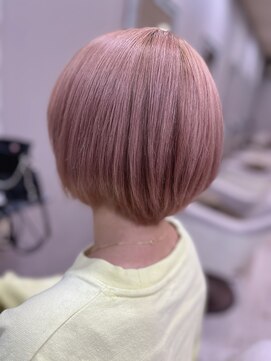 フィオーラ(Fiora) 透明感ピンクベージュ