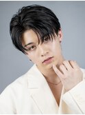 ナチュラルセンターパート韓国ツーブロック