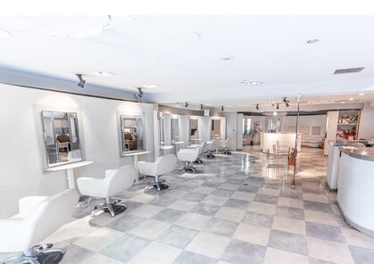 スーパーカット ヘッドショップ(SUPER CUT HEAD SHOP)の写真