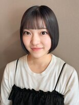 シエスタ(SIESTA)&nbsp;ショートボブ　薄めバング　アッシュカラー　グレージュカラー