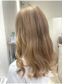 ブロンドベージュ