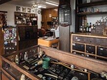エフトエフ(FtoF)の雰囲気（ビィンテージ感に包まれた店内《小山/メンズ/理容室》）