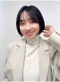 大人シンプルなシースルーボブ