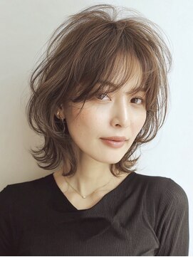 ハーツ(Heart's) 大人ミディアムレイヤー　白髪ぼかし　脱白髪染め40代50代60代