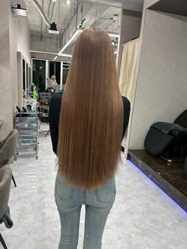 キング 心斎橋店(K!ng) 韓国オルチャンレイヤーカット透明感カラー顔まわり前髪カット