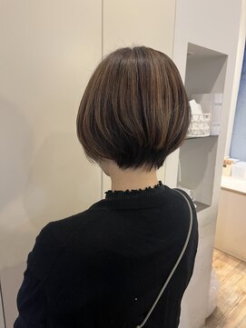 ビフィーノ イーリス 川西店(bifino iris) ショートボブ